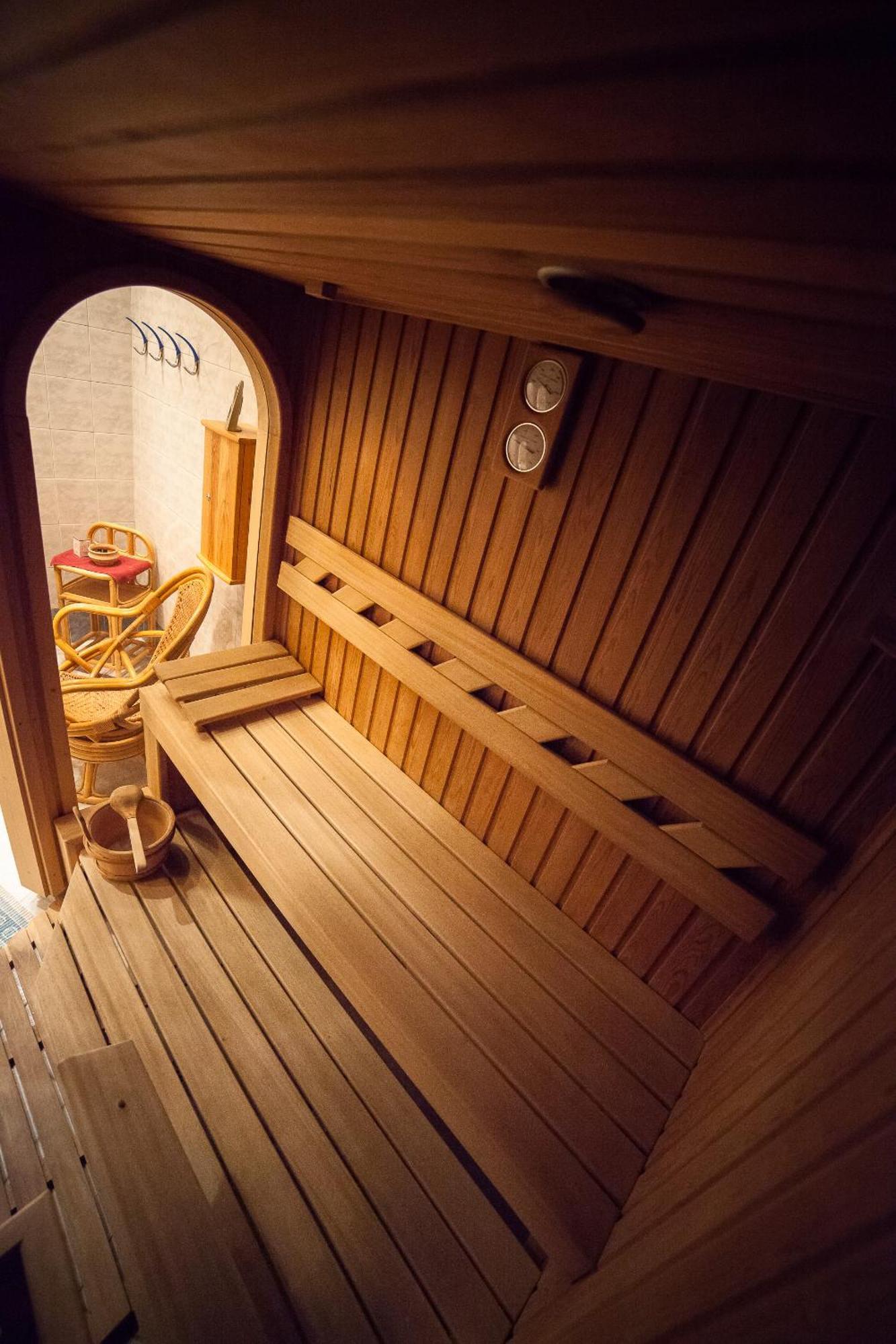 Hotel Ovit Кестели Екстериор снимка