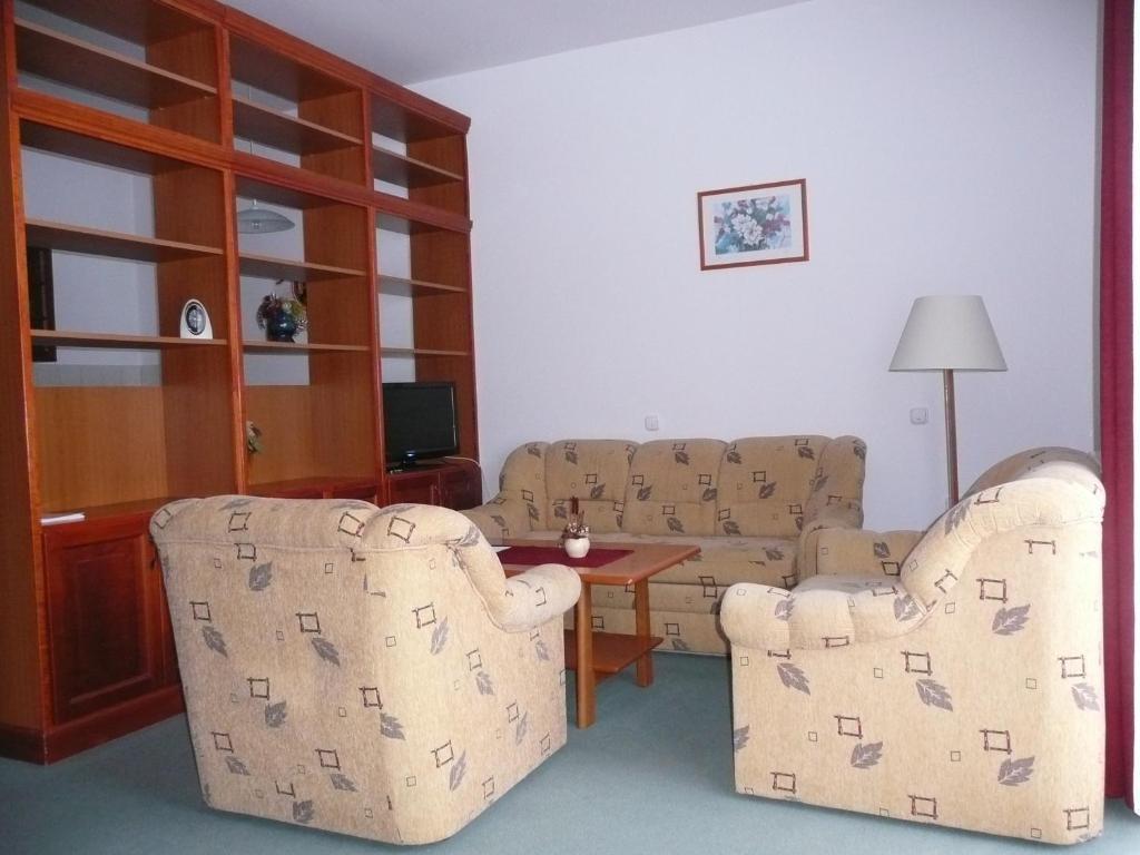 Hotel Ovit Кестели Стая снимка