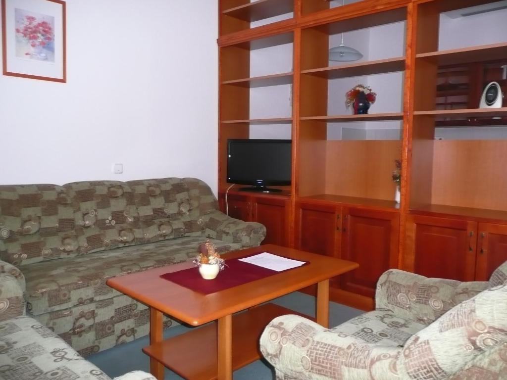 Hotel Ovit Кестели Стая снимка